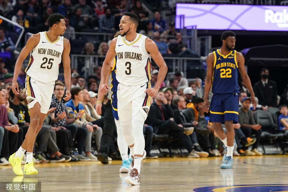 身份而刻意 身份而刻意